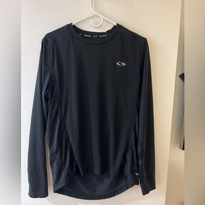 Black Champion men’s long sleeve running shirt